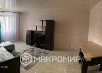 Сдача в аренду 2-ком. квартиры, 65 м2, Казань, проспект Победы, 139к1