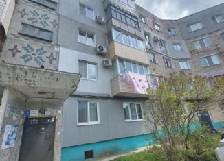 Продам 4-ком. квартиру, 101 м2, Находка, улица Постышева, 49