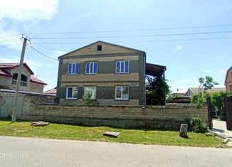 Продается дом, 330 м2, село Адиюх, улица Бадыноко, 5