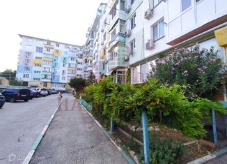 Продажа 2-ком. квартиры, 52 м2, Феодосия, Крымская улица, 66