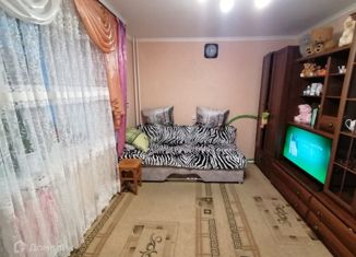 Продаю 2-ком. квартиру, 41.3 м2, Ишимбай, Уральская улица, 33