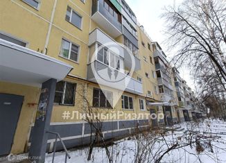 Продам трехкомнатную квартиру, 47 м2, Рязань, улица Ушакова, 2А, район Южный