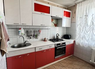 3-комнатная квартира на продажу, 64.8 м2, Оренбургская область, Салмышская улица, 4