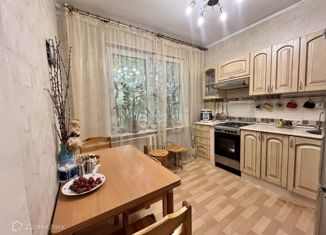Продажа 2-комнатной квартиры, 49.5 м2, Москва, улица Маршала Рыбалко, 20, станция Стрешнево