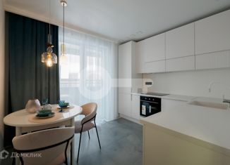 Продаю двухкомнатную квартиру, 50.2 м2, Казань, улица Сабира Ахтямова, 1к3, ЖК Мой Ритм