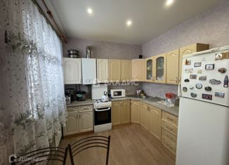 Продается 2-ком. квартира, 38.3 м2, сельский посёлок Новинки, улица Студгородок, 5