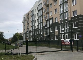 Продается 2-ком. квартира, 55.5 м2, Пионерский, улица Гептнера, 21