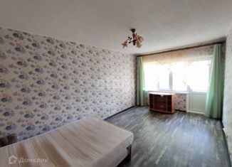 Продажа 1-комнатной квартиры, 30.2 м2, Березники, улица Ломоносова, 86