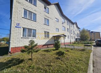 Продается 1-ком. квартира, 37 м2, Ленинск-Кузнецкий, улица Пирогова, 6/4