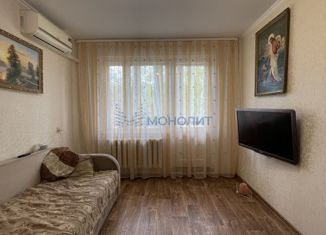 Продаю 3-комнатную квартиру, 50 м2, Нижегородская область, улица Старых Производственников, 10