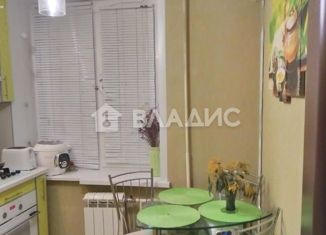 Продам 2-ком. квартиру, 41 м2, Москва, Гвардейская улица, 15к1, Гвардейская улица