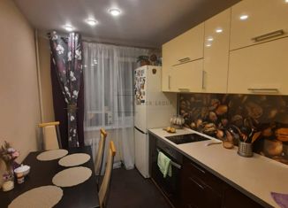 Продается 1-ком. квартира, 32.3 м2, Новосибирск, улица Кирова, 110, метро Речной вокзал