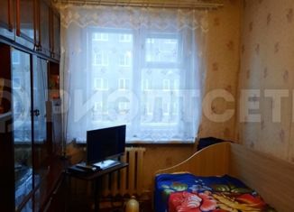 Продам 2-ком. квартиру, 44.6 м2, Мурманск, улица Новое Плато, 4, Октябрьский округ