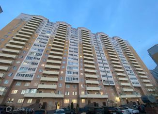 Продаю 1-комнатную квартиру, 40.1 м2, Санкт-Петербург, Глухарская улица, 33к1, ЖК Каменка