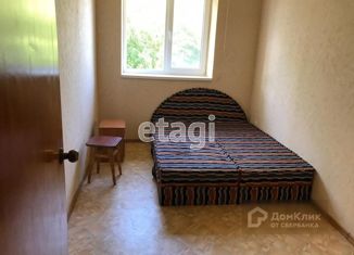 Продам 4-комнатную квартиру, 52.8 м2, село Стерегущее, улица Антона Кима, 6Б