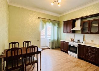 Продается 2-комнатная квартира, 83.5 м2, Уфа, Революционная улица, 92/4, Советский район