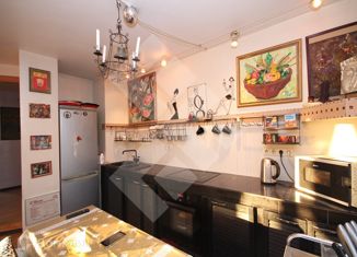 Сдам 3-ком. квартиру, 85 м2, Москва, Строгинский бульвар, 15, метро Строгино