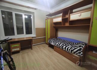 Продаю комнату, 68.8 м2, Канаш, проспект Ленина, 37