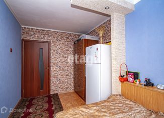 Трехкомнатная квартира на продажу, 57.3 м2, Новосибирск, улица Чехова, 273, улица Чехова