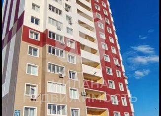 Продается 3-ком. квартира, 86 м2, Оренбург, улица Фронтовиков, 8/1, Дзержинский район