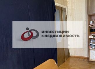 Продается трехкомнатная квартира, 61 м2, Ставрополь, Биологическая улица, 14, микрорайон № 10