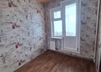 Продаю 2-ком. квартиру, 30.3 м2, Шелехов, 1-й микрорайон, 46