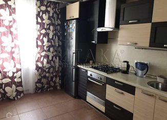 Сдам 1-комнатную квартиру, 40 м2, посёлок Шушары, Первомайская улица, 17