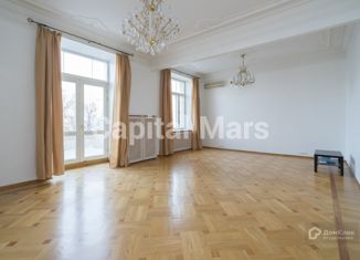 Сдается четырехкомнатная квартира, 160 м2, Москва, улица Знаменка, 13с1, улица Знаменка