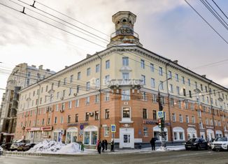 Продажа трехкомнатной квартиры, 90 м2, Ижевск, улица Коммунаров, 223, Центральный жилой район