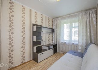 Продается 3-ком. квартира, 59 м2, Екатеринбург, улица Декабристов, 9, улица Декабристов