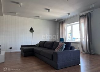 Продам 3-ком. квартиру, 111 м2, село Усть-Курдюм, Комсомольская улица, 30В