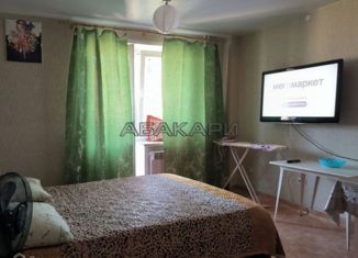 Сдается в аренду квартира студия, 33 м2, Красноярск, улица Мате Залки, 10, Советский район