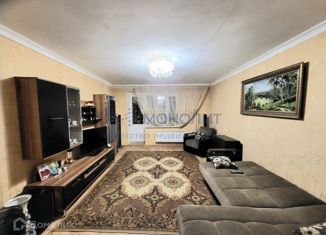 Продается трехкомнатная квартира, 93.2 м2, Нижний Новгород, улица Углова, 6, улица Углова