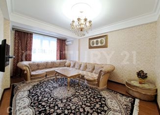 Продается 2-комнатная квартира, 85.2 м2, Дагестан, проспект Амет-Хана Султана, 33