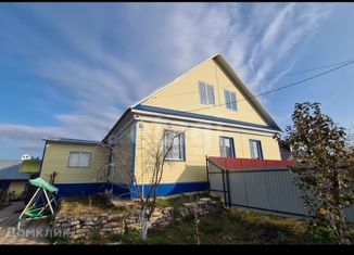 Продаю дом, 176 м2, поселок городского типа Богатые Сабы, улица Татарстан, 18