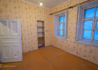 Продажа 2-комнатной квартиры, 45 м2, Симферополь, улица Зои Жильцовой, 10