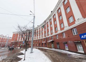 Продам двухкомнатную квартиру, 45 м2, Петрозаводск, проспект Ленина, 37