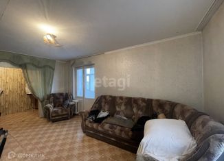 Продам 1-ком. квартиру, 39 м2, Грозный, улица А.А. Айдамирова, 133к7, микрорайон Ипподромный