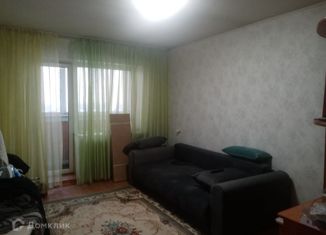 Продается 2-комнатная квартира, 47.2 м2, Абакан, улица Крылова, 35А