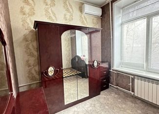 Продается однокомнатная квартира, 20.8 м2, Астрахань, улица Ботвина, 6