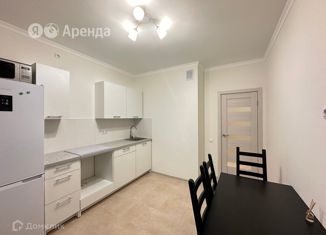 Аренда трехкомнатной квартиры, 77 м2, Москва, Гостиничный проезд, 10