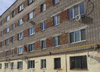 Продажа 2-ком. квартиры, 52 м2, Лениногорск, Ленинградская улица, 10А