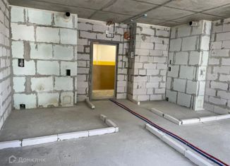 Продам однокомнатную квартиру, 40.3 м2, Москва, улица Крузенштерна, 10к1, метро Авиамоторная