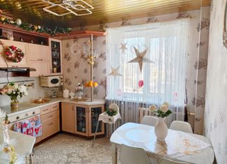 Продажа 2-комнатной квартиры, 78.5 м2, Горно-Алтайск, улица Петра Сухова, 12