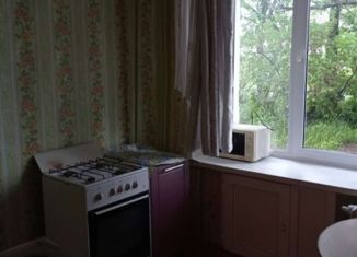 Продаю двухкомнатную квартиру, 43.8 м2, Соликамск, улица 20-летия Победы, 148