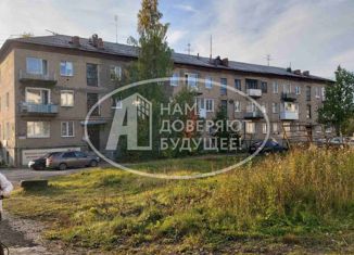 Продажа 1-комнатной квартиры, 35 м2, поселок Углеуральский, улица Мира, 37А