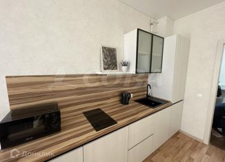 Аренда 1-комнатной квартиры, 47 м2, Тюмень, улица Орджоникидзе, 18