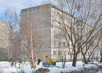 Продам комнату, 70 м2, Екатеринбург, улица Серафимы Дерябиной, 47, Ленинский район