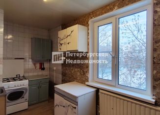 Продажа комнаты, 63 м2, Колпино, улица Веры Слуцкой, 19