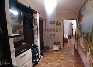 Продаю 2-ком. квартиру, 55 м2, Крымск, Дивизионная улица, 2